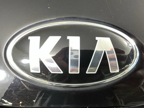 Used 2021 Kia Soul S FWD image 9