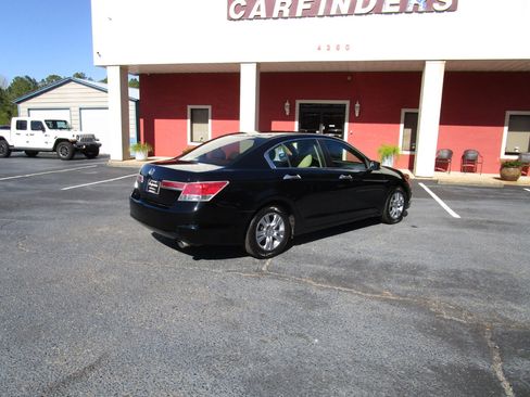 Used 2011 Honda Accord LX-P image 6