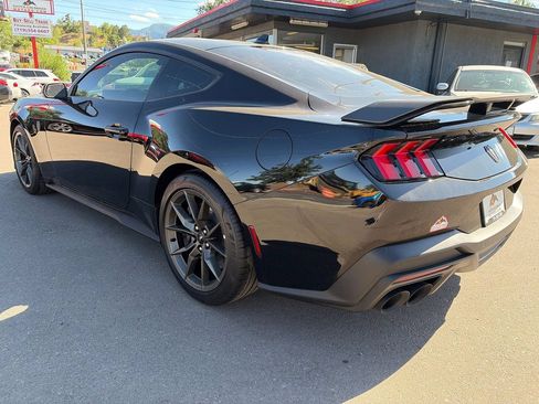 Used 2026 Ford Mustang Dark Horse RWD image 5