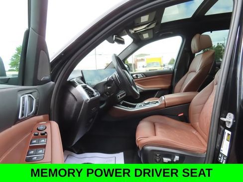 Used 2025 BMW X5 xDrive40i AWD/4WD image 18