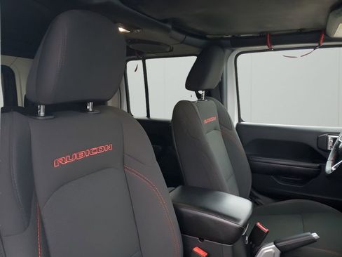 Used 2018 Jeep Wrangler Unlimited Rubicon image 15