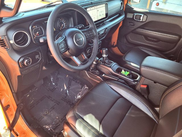 Used 2025 Jeep Gladiator Sport AWD/4WD image 10