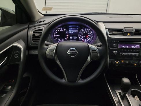 Used 2014 Nissan Altima 2.5 S FWD image 22