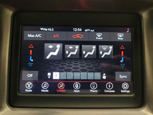 Used 2020 Dodge Charger SXT RWD image 25