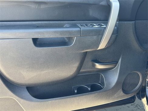 Used 2011 GMC Sierra 1500 SLE w/ Regional Value Package image 20