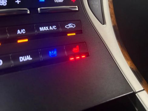 Used 2017 Lincoln MKX Reserve w/ Lincoln MKX Climate Package AWD/4WD image 25