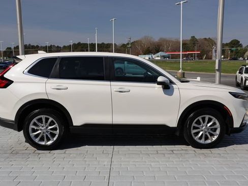 Used 2024 Honda CR-V EX-L image 6