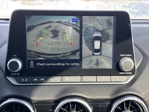 Used 2023 Nissan Sentra SR w/ SR Premium Package image 5