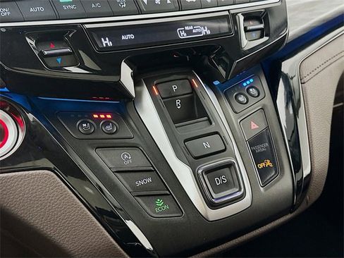 Certified 2025 Honda Odyssey Elite image 28