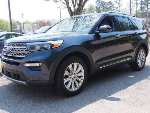 Certified 2023 Ford Explorer Limited w/ Hybrid Equipment Group 310A AWD/4WD image 3