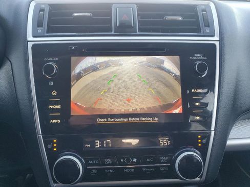 Used 2019 Subaru Outback 2.5i Premium image 15