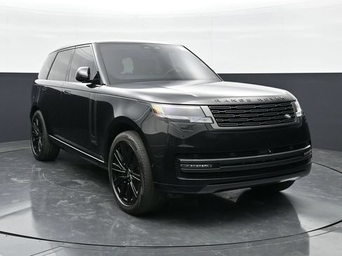 Used 2024 Land Rover Range Rover Autobiography AWD/4WD image 2