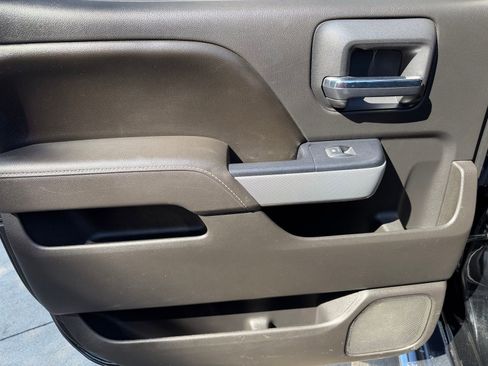 Used 2017 Chevrolet Silverado 2500 LTZ w/ LTZ Plus Package image 23