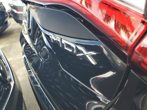 Used 2024 Acura MDX FWD image 9