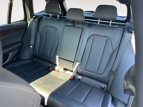 Used 2023 BMW X3 xDrive30i image 13