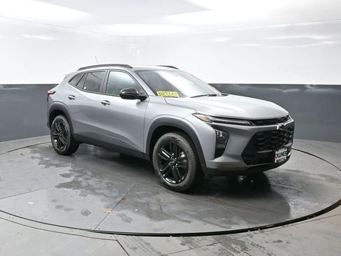 New 2026 Chevrolet Trax ACTIV image 3