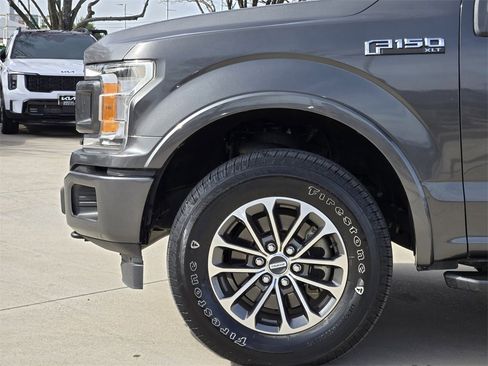 Used 2019 Ford F150 XLT w/ Equipment Group 302A Luxury image 14