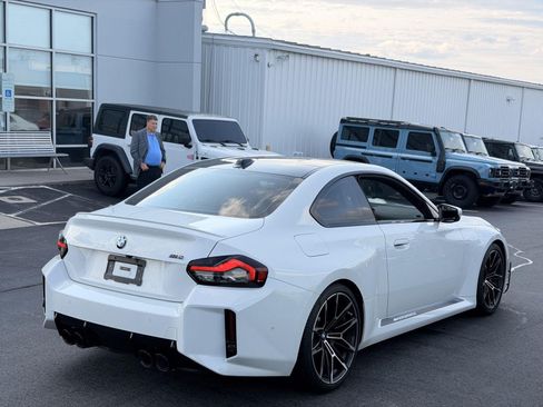 Used 2026 BMW M2 w/ Lighting Package RWD image 4