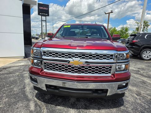Used 2015 Chevrolet Silverado 1500 LT w/ LT Convenience Package AWD/4WD image 2