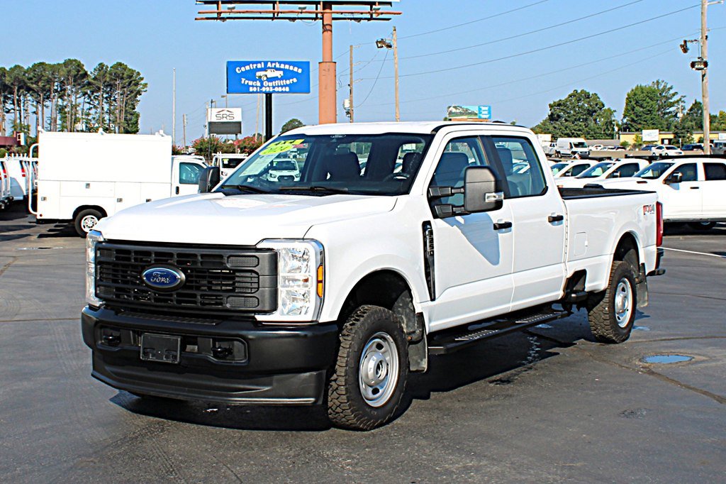 Used 2024 Ford F250 XL w/ FX4 Off-Road Package AWD/4WD image 2
