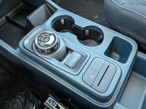 New 2025 Ford Maverick XL image 12