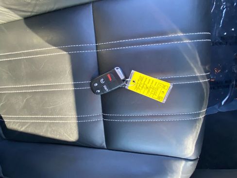 Used 2023 Chrysler 300 S RWD image 39