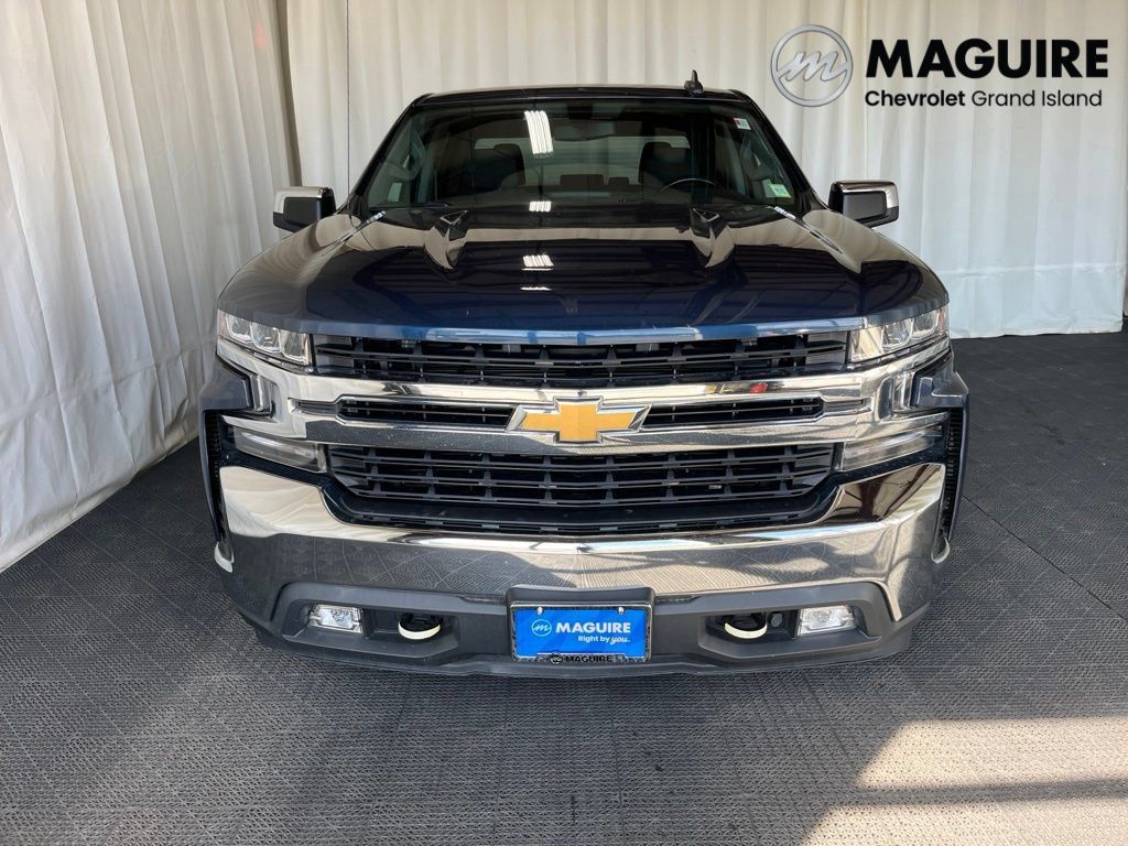 Used 2020 Chevrolet Silverado 1500 LT w/ Convenience Package AWD/4WD image 28