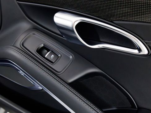 Used 2019 Porsche 911 Turbo S image 41