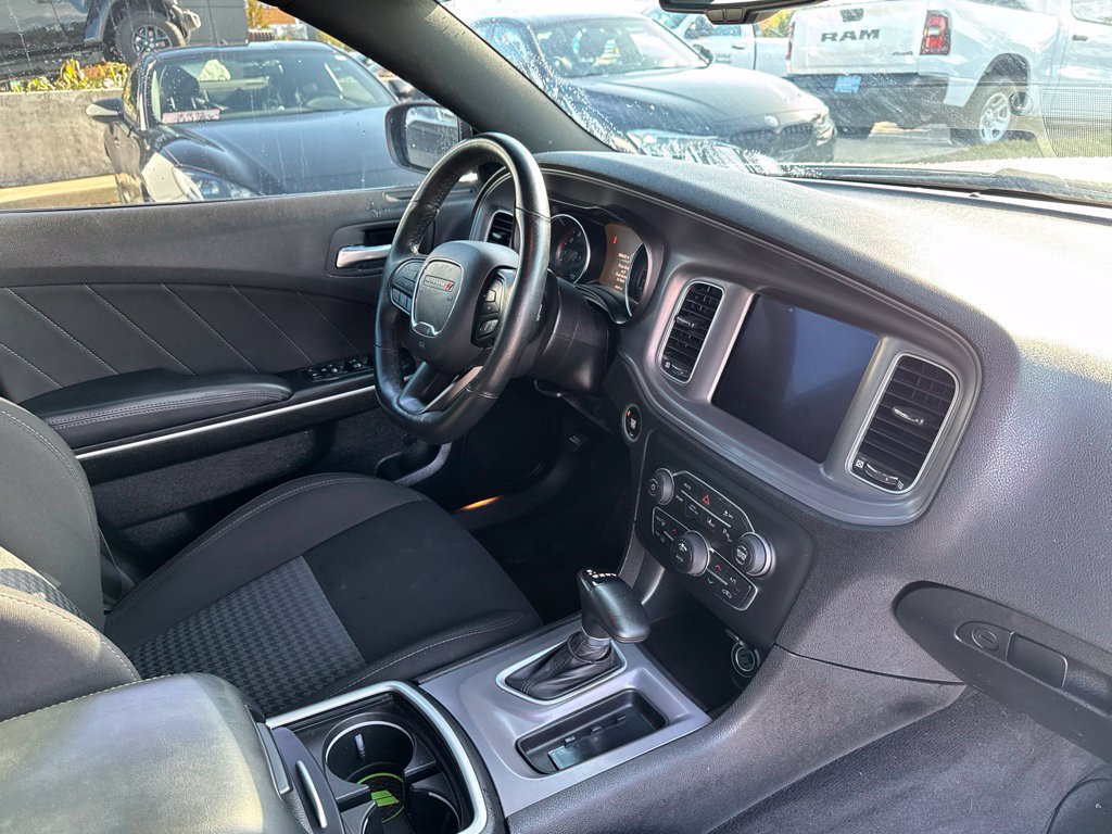 Used 2023 Dodge Charger GT w/ Performance Handling Group RWD image 10