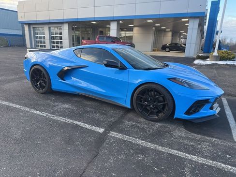 Used 2023 Chevrolet Corvette Stingray Coupe w/ Z51 Performance Package image 20