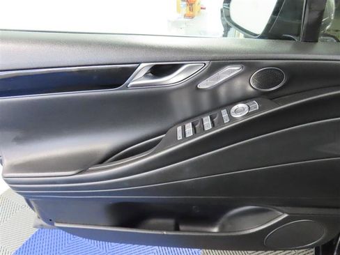 Used 2023 Genesis G80 2.5T image 16