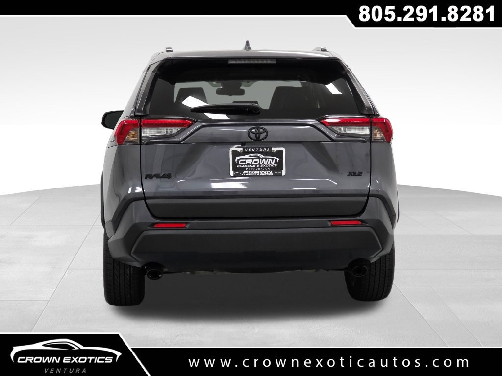 Used 2023 Toyota RAV4 XLE Premium FWD image 6