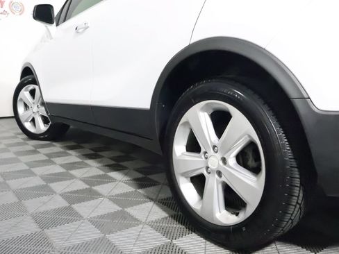 Used 2016 Buick Encore FWD image 15