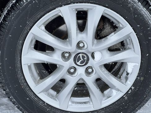 Used 2014 MAZDA MAZDA3 i Grand Touring image 6