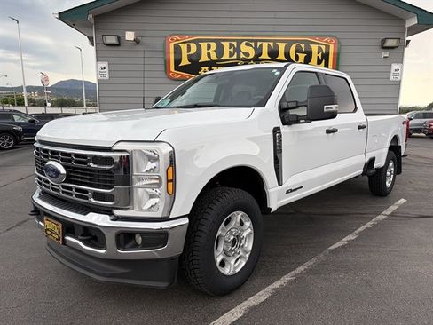 Used 2026 Ford F250 XLT AWD/4WD image 2