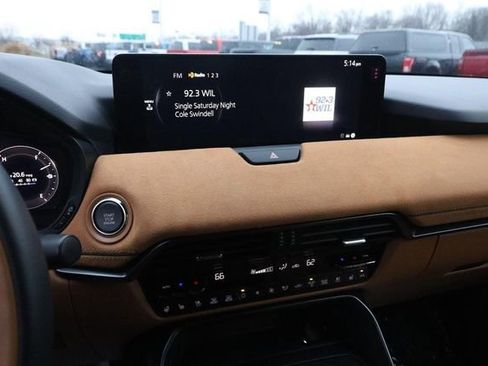 Used 2024 MAZDA CX-90 3.3 Turbo S w/ Premium Plus image 17