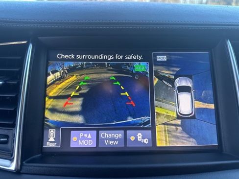 Used 2019 INFINITI QX50 Essential w/ Premium Heat Package image 17