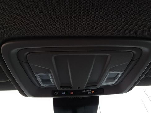 Used 2024 Chevrolet Silverado 3500 LT image 25