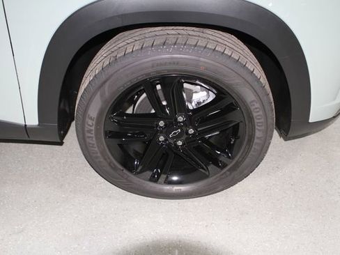 New 2026 Chevrolet Trax ACTIV w/ Driver Confidence Package FWD image 5