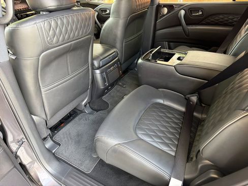 Used 2024 INFINITI QX80 Sensory w/ Cargo Package AWD/4WD image 31