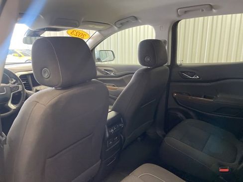 Used 2023 GMC Acadia SLE w/ Driver Convenience Package image 22