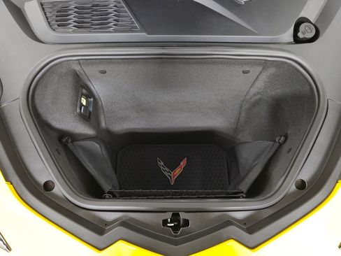 Used 2025 Chevrolet Corvette Stingray Preferred Conv w/ Stealth Interior Trim Package RWD image 3