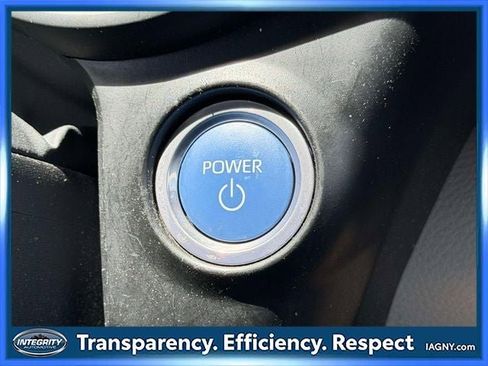 Used 2022 Toyota Sienna LE FWD image 35