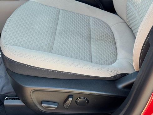 Used 2022 Ford Escape SE w/ Convenience Package image 25