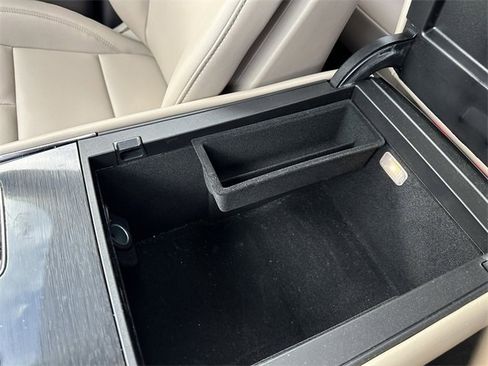 Certified 2023 Lincoln Aviator Standard w/ Premium Package image 25