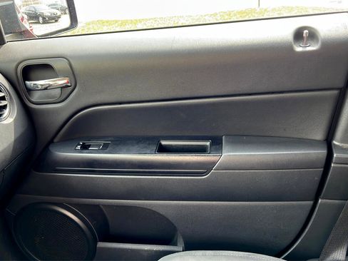 Used 2013 Jeep Patriot Sport w/ PWR Value Group image 18