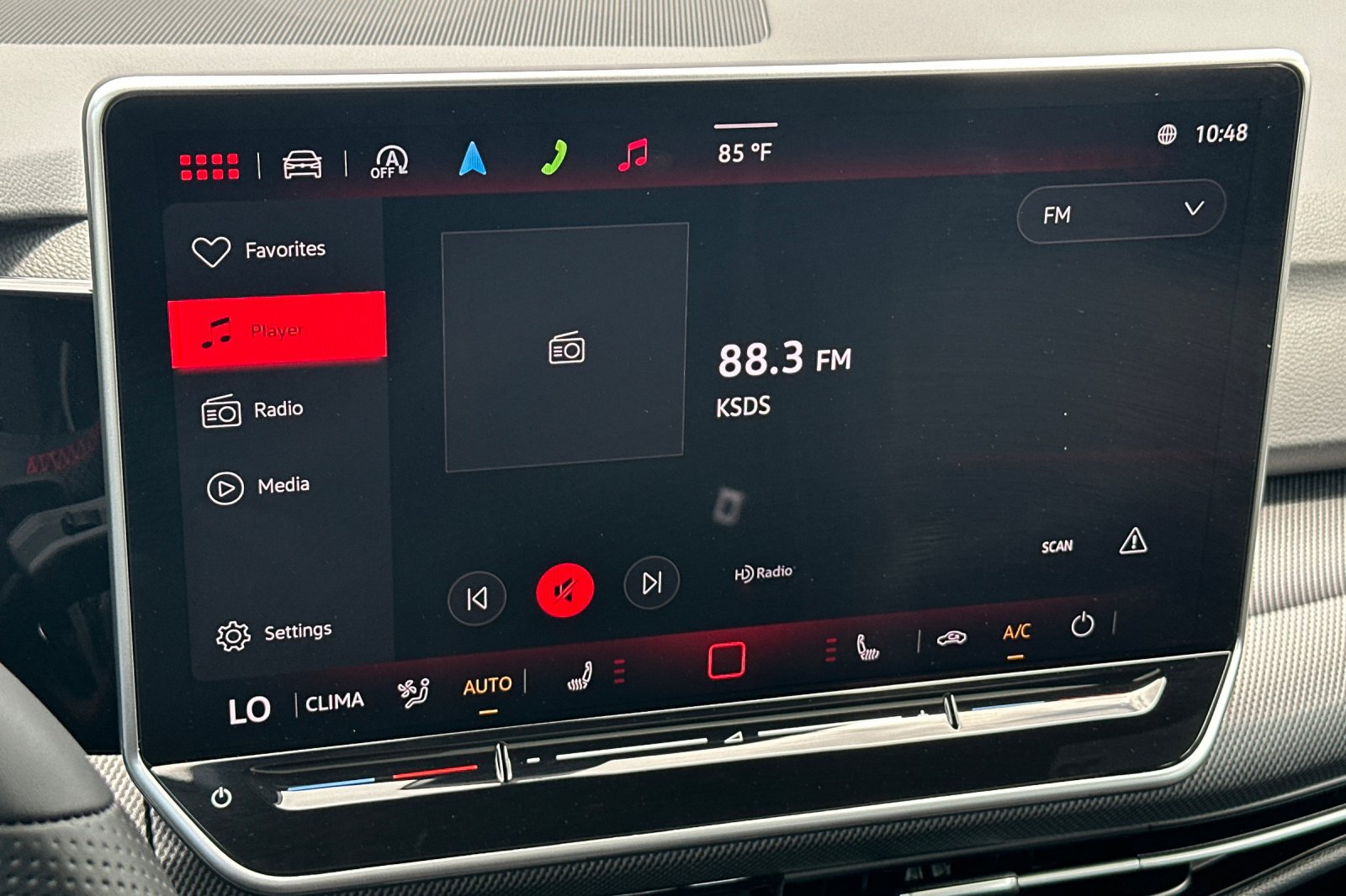 New 2026 Volkswagen GTI SE FWD image 16