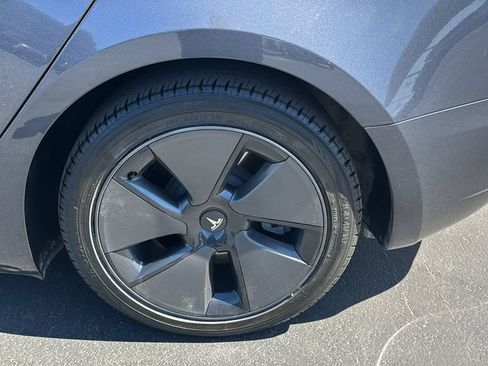 Used 2023 Tesla Model 3 Standard Range RWD image 8