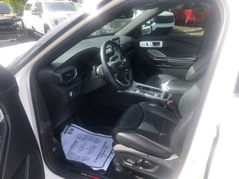 Used 2020 Ford Explorer ST w/ Premium Technology Package AWD/4WD image 6