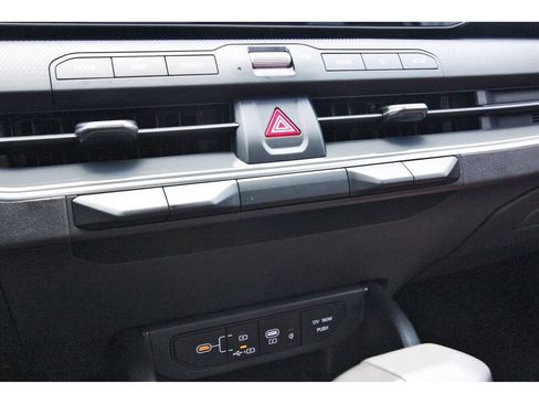 New 2026 Kia K4 GT-Line Turbo w/ GT-Line Premium Package FWD image 21